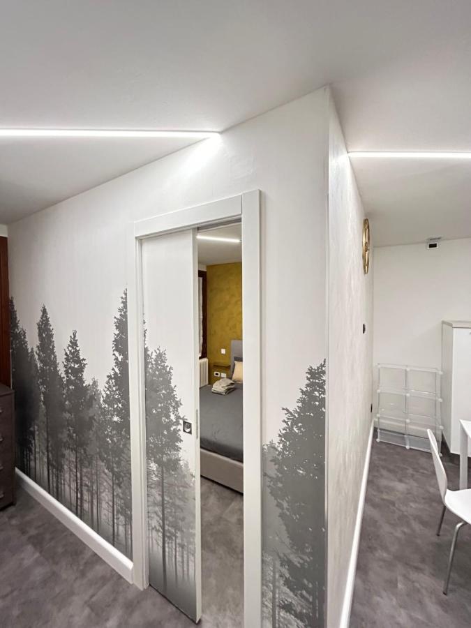 Suite 31 - Apartment ロヴィーゴ エクステリア 写真